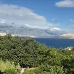 شقة Pag